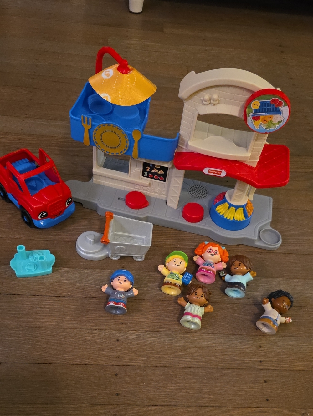 Fisher-Price Little People Supermarket Playset w- 6 Mini Figures/ 3 Accessories